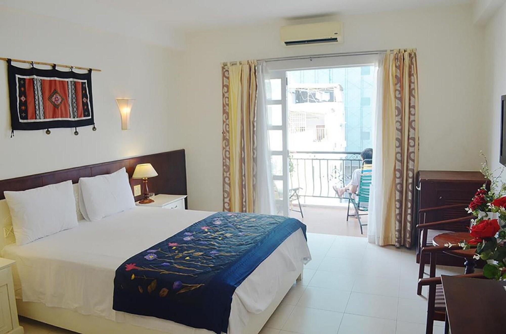 Diva Guesthouse Nha Trang Exterior foto