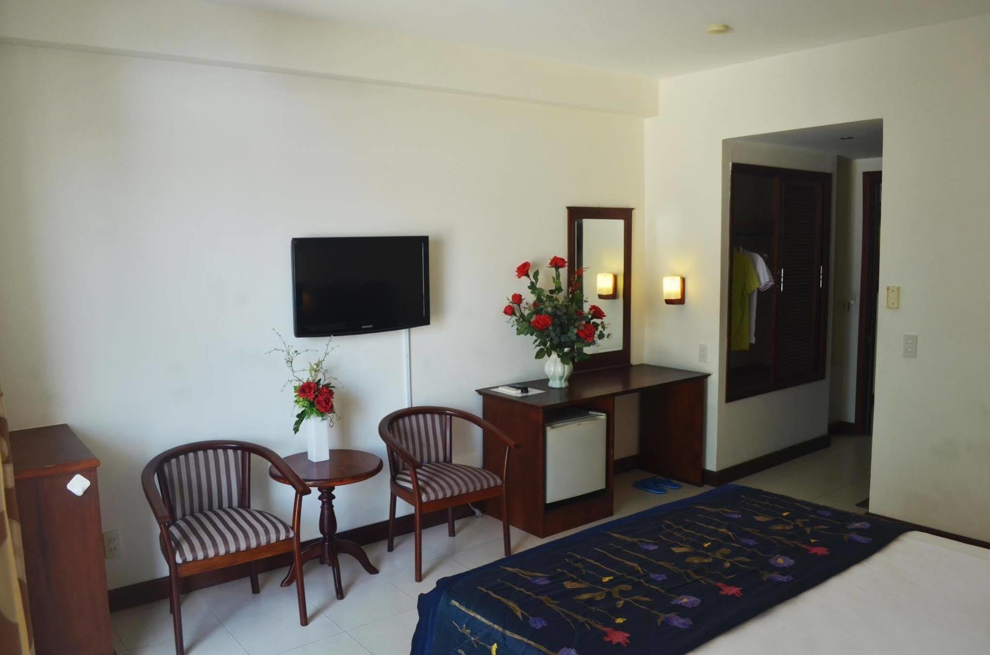 Diva Guesthouse Nha Trang Exterior foto